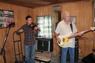 Fiddle Player and Bass Player